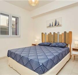 3 bedroom seaside apartments in Sicily, sleeps 6